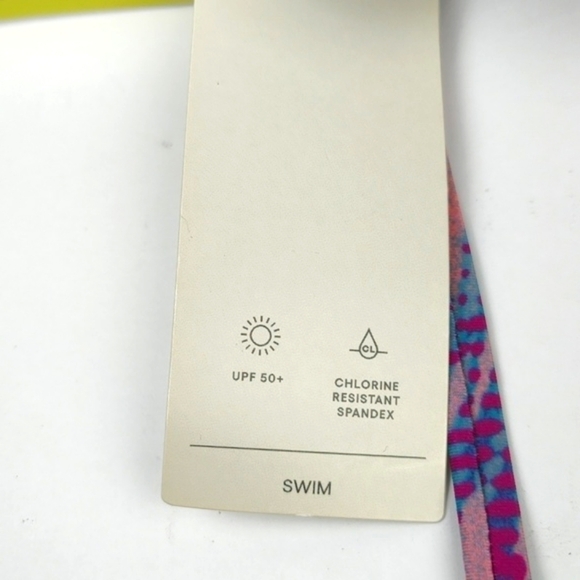 NWT all in motion swim top size large - Picture 6 of 8